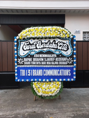 Papan Bunga Duka di Sariharjo